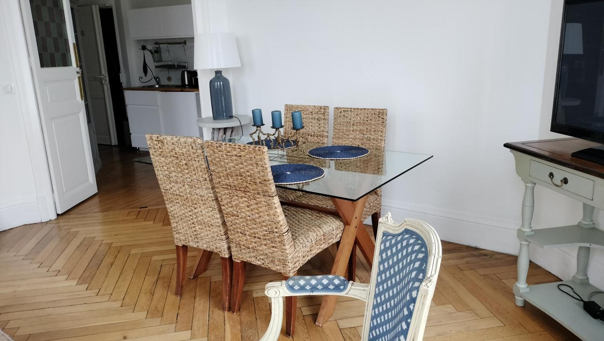 Appartement F3 Au Balcon De La Place Du Martroi Orleans Luaran gambar